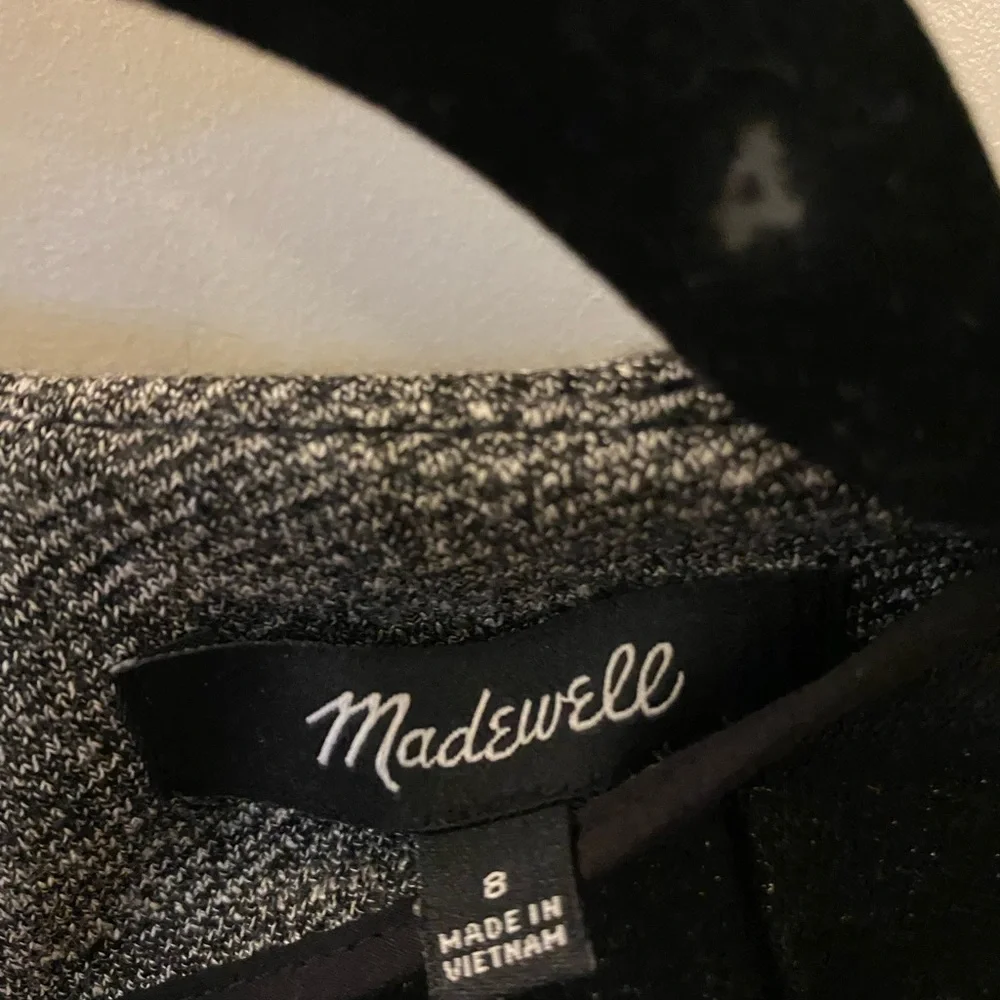 NWT madewell brand dress. Size 8- grey, black and white pattern - Picture 5 of 6